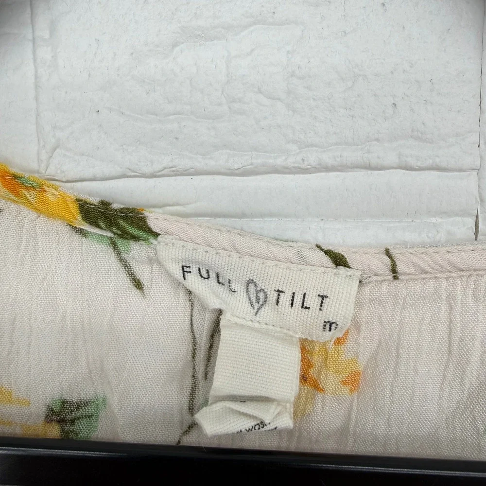 Full Tilt Floral Tie Front Top Womens Medium Yellow Cream Button Up Crop Shirt